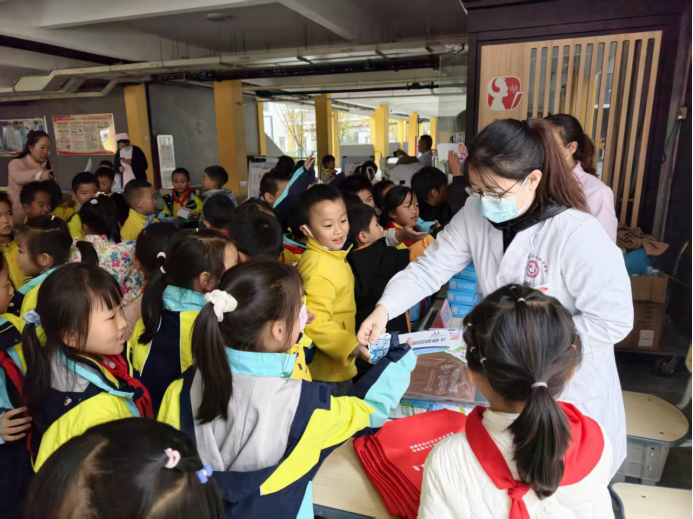 1764137653528639.png 微信图片_2025-11-26_141238_839.png